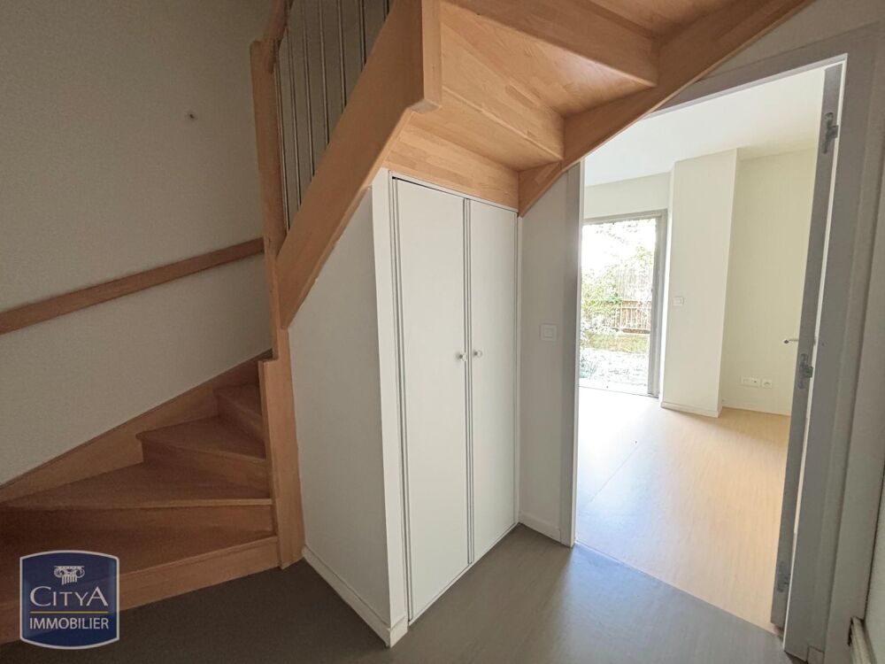 location Appartement - 2 pièce(s) - 49 m² Saint-Étienne (42000)