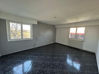  Appartement à louer 3 pièces 67 m²