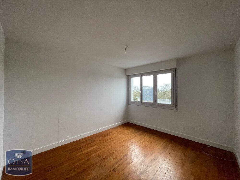 EXCLUSIVITÉ - GRAND APPARTEMENT 4 PIÈCES En location : v....