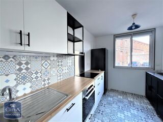  Appartement à louer 3 pièces 64 m²