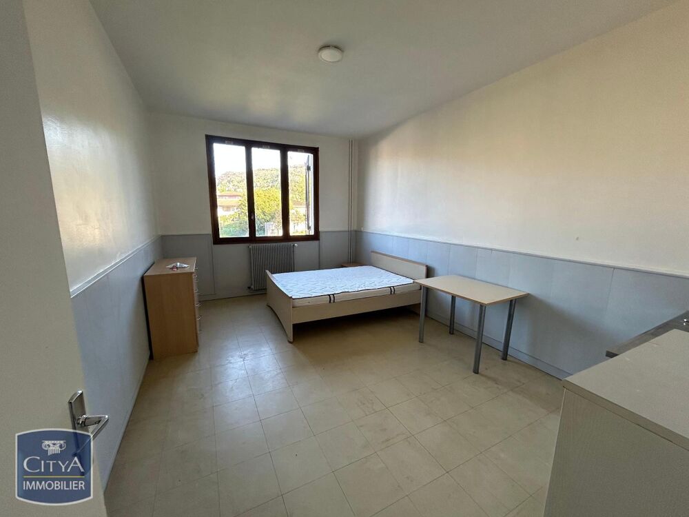 location Appartement - 1 pièce(s) - 24 m² Thiers (63300)