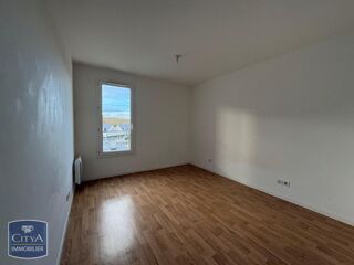  Appartement à louer 3 pièces 66 m²