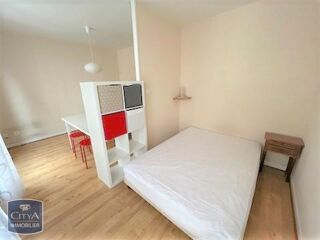  Appartement à louer 1 pièce 26 m²