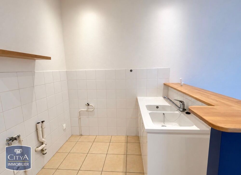 location Appartement - 3 pièce(s) - 63 m² Lyon 9