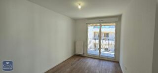  Appartement à louer 2 pièces 45 m²