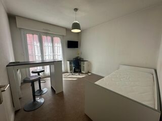  Appartement à louer 2 pièces 23 m²