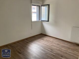  Appartement à louer 2 pièces 50 m²