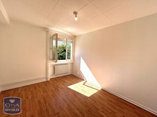  Appartement à louer 3 pièces 61 m²