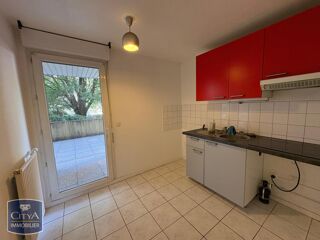  Appartement à louer 2 pièces 52 m²