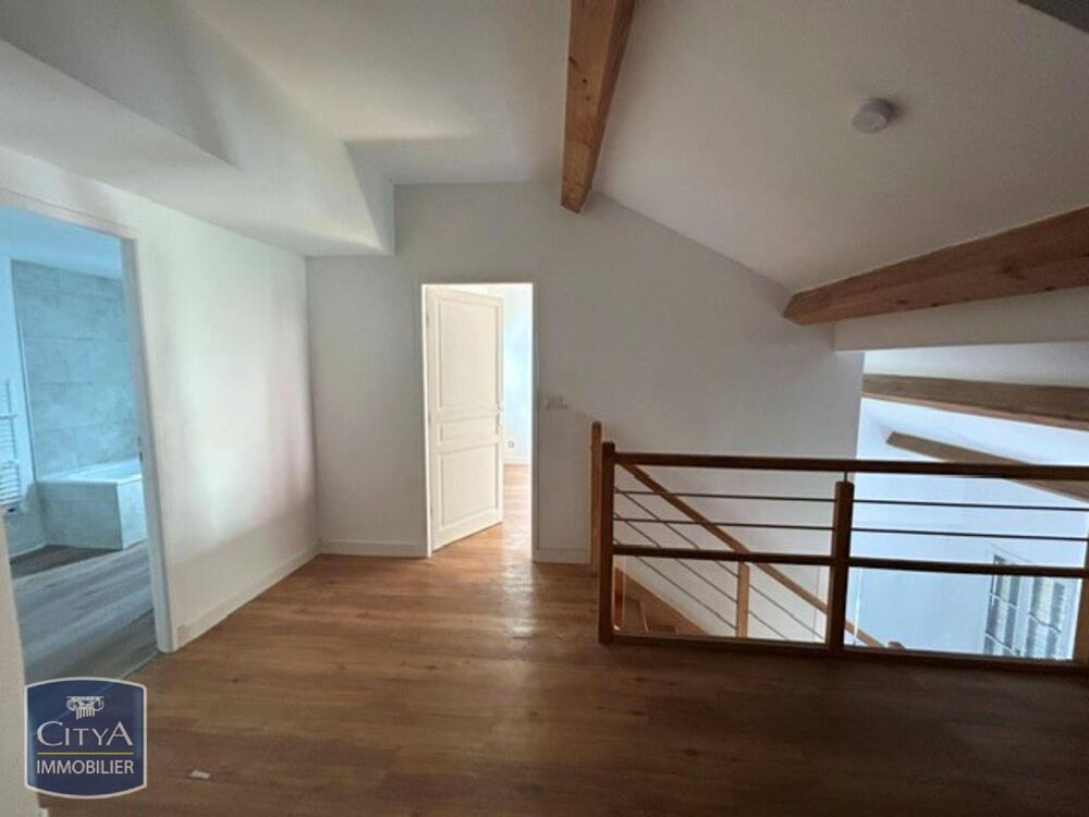 location Appartement - 3 pièce(s) - 72 m² Marseille 2