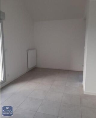  Appartement à louer 3 pièces 56 m²