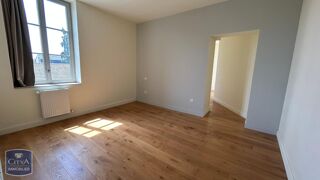  Appartement à louer 3 pièces 73 m²