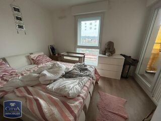  Appartement à louer 2 pièces 42 m²