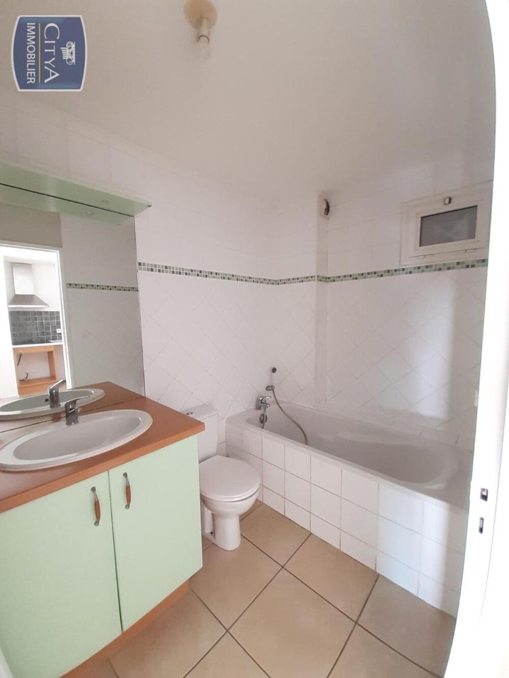 location Appartement - 1 pièce(s) - 41 m² Les Avirons (97425)