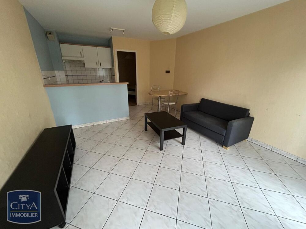 location Appartement - 1 pièce(s) - 31 m² Laval (53000)