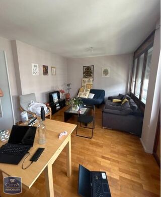  Appartement à louer 3 pièces 60 m²