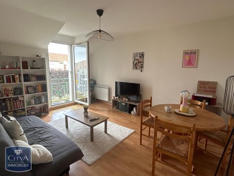   Location Appartement Appartement - 2 pièce(s) - 46 m²
