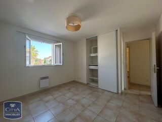  Villa à louer 4 pièces 80 m²
