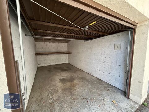  Parking / Garage � louer 