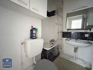  Appartement à louer 1 pièce 28 m²