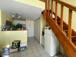  Appartement à louer 2 pièces 45 m²
