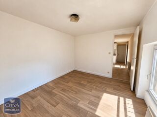  Appartement à louer 2 pièces 29 m²