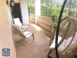  Appartement à louer 4 pièces 89 m²