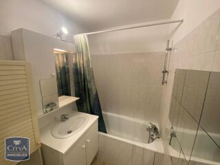  Appartement à louer 2 pièces 54 m²