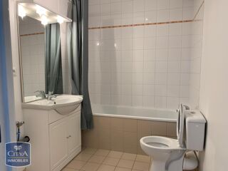  Appartement à louer 1 pièce 28 m²