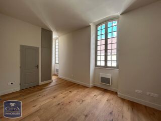  Appartement à louer 2 pièces 34 m²