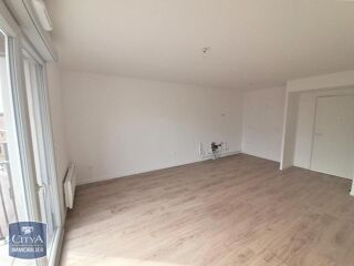  Appartement à louer 2 pièces 45 m²