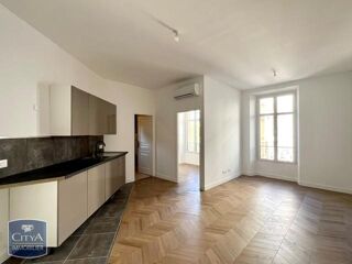  Appartement à louer 2 pièces 47 m²