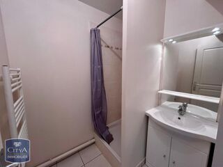 Appartement à louer 1 pièce 34 m²