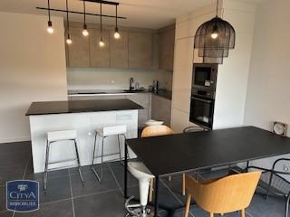 Appartement à louer 4 pièces 81 m²