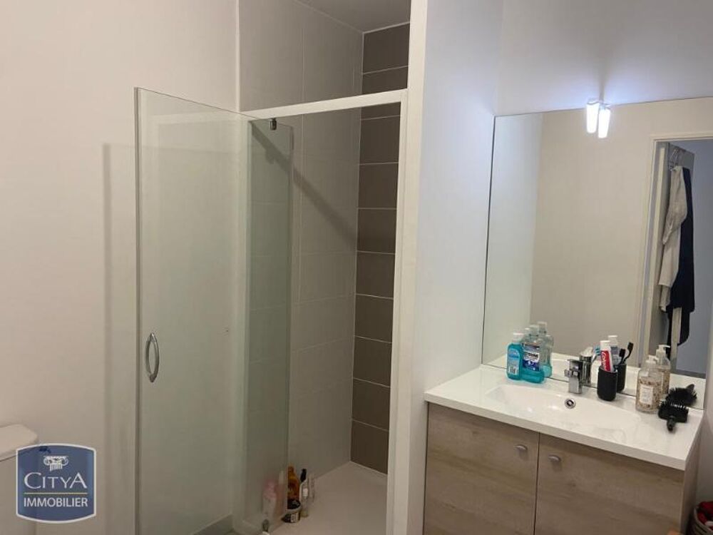 location Appartement - 2 pièce(s) - 43 m² Lyon 8