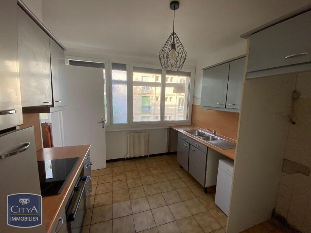 location Appartement - 3 pièce(s) - 72 m² Marignane (13700)