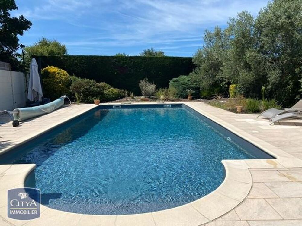 location Maison - 5 pièce(s) - 154 m² Saint-Jean-d'Illac (33127)