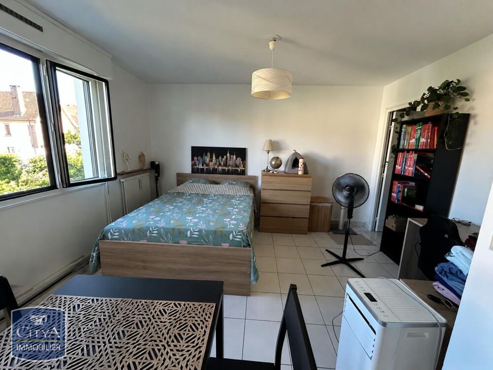 location Appartement - 1 pièce(s) - 35 m² Dijon (21000)