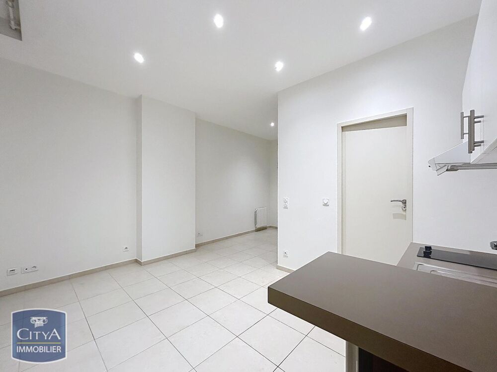 location Appartement - 1 pièce(s) - 32 m² Lyon 1