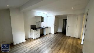  Appartement à louer 2 pièces 37 m²