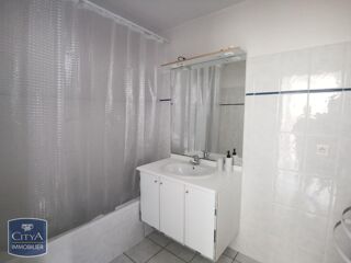  Appartement à louer 2 pièces 50 m²