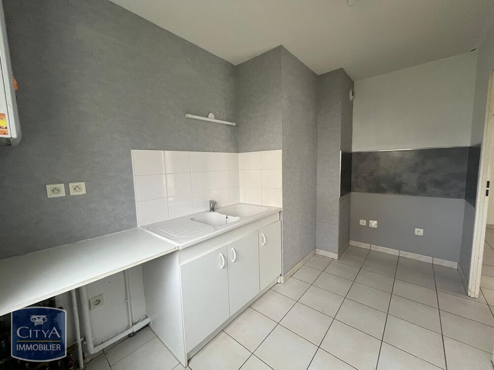 location Appartement - 3 pièce(s) - 68 m² Grand-Charmont (25200)