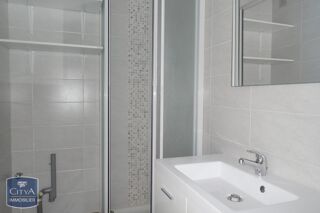  Appartement à louer 2 pièces 28 m²