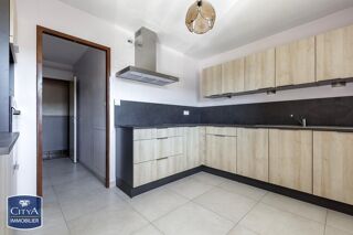 location Appartement - 4 pièce(s) - 82 m² Delle (90100)