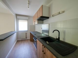  Appartement à louer 2 pièces 48 m²