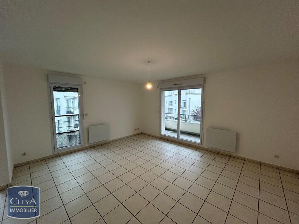 location Appartement - 3 pièce(s) - 96 m² Saint-Cyr-sur-Loire (37540)
