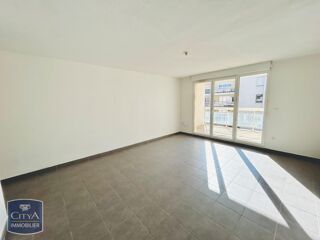  Appartement à louer 3 pièces 64 m²