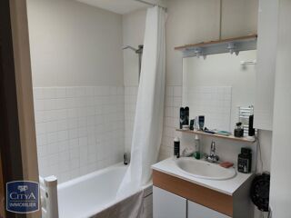  Appartement à louer 1 pièce 32 m²