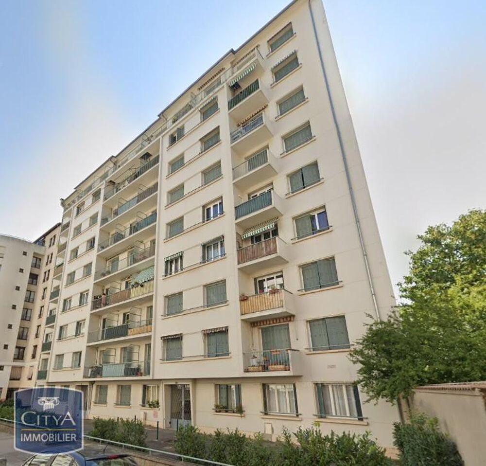 location Parking / Garage Lyon 4