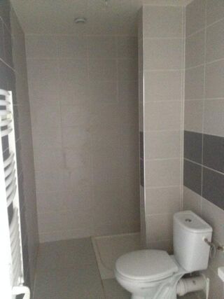  Appartement à louer 3 pièces 64 m²